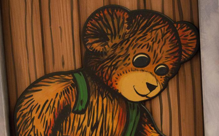 Corduroy | When a department store closes at night, a teddy bear comes alive and has an adventure. Based on the story and illustrations by Don Freeman. 